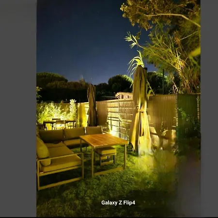 JOUBLIE TOUT! CALME BORD de MER SHOPPING FIESTA MÉNAGE WIFI 2 PARKING INCLUS 8 personnes Villa Vias